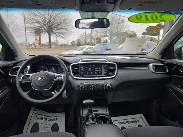 2019 Kia Sorento in Knoxville, TN 37912 - 18118130 2