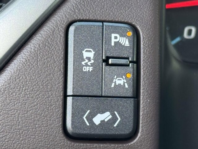 2017 Chevrolet Tahoe in Winchester, VA 22602 - 18118142 24