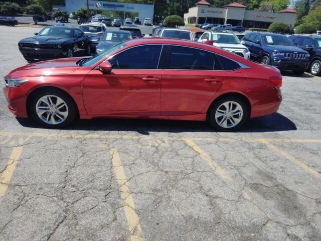 2018 Honda Accord in Greenville, SC 29607 - 18118157 6