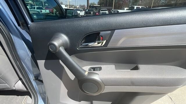 2011 Honda CR-V in Greenville, SC 29607 - 18118159 24