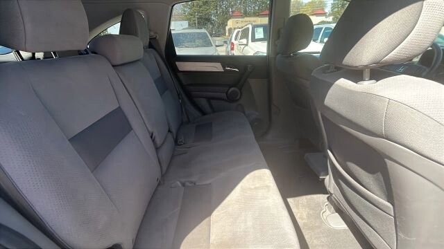 2011 Honda CR-V in Greenville, SC 29607 - 18118159 26