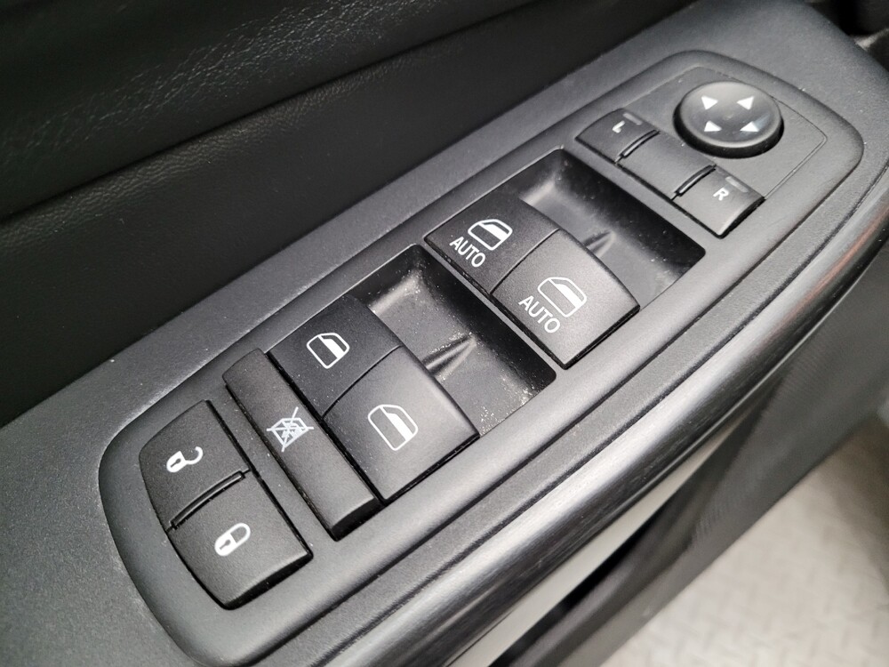 2016 Jeep Cherokee in Downey, CA 90241 - 18118173 27