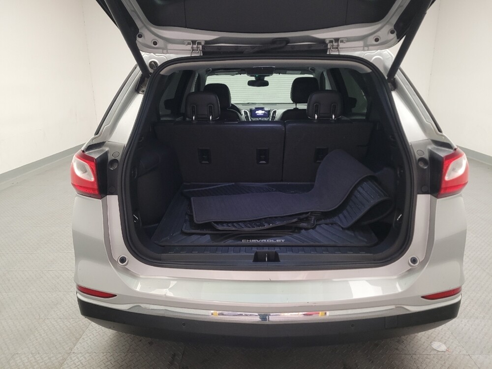 2020 Chevrolet Equinox in Downey, CA 90241 - 18118177 29