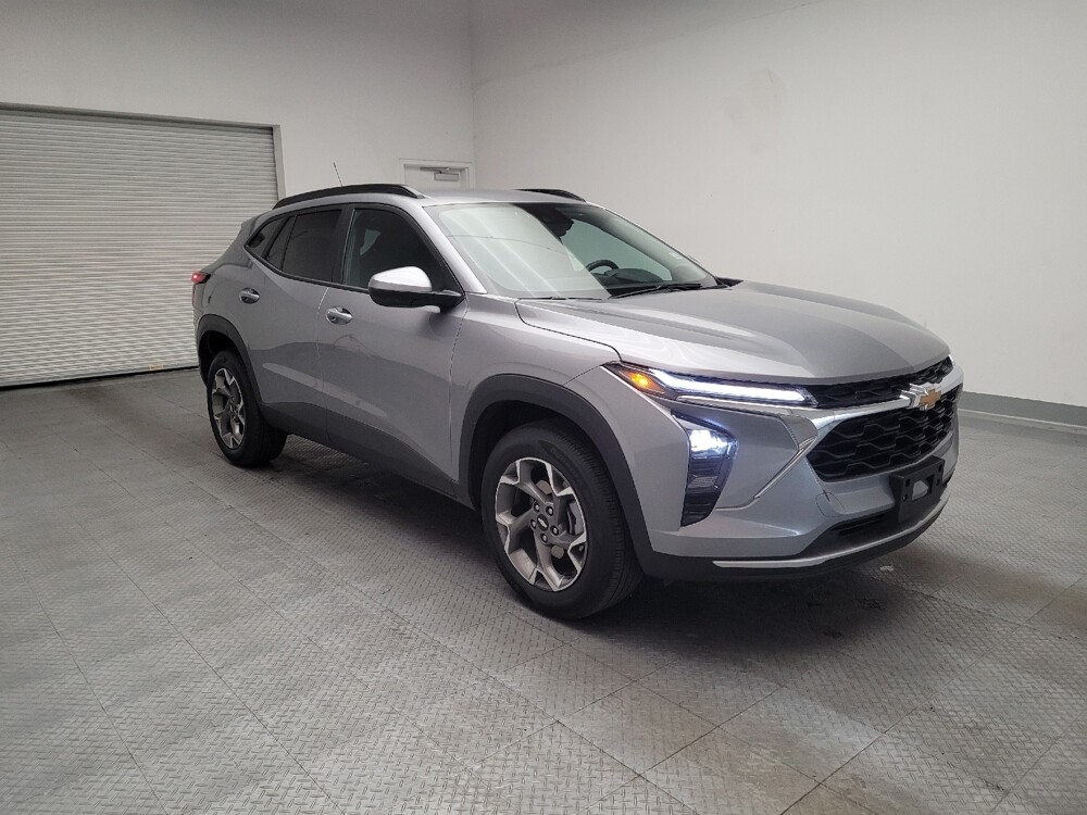 2025 Chevrolet Trax in Torrance, CA 90504 - 18118178 13