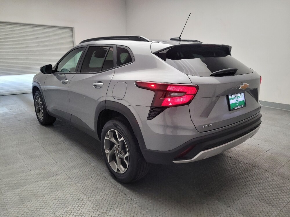 2025 Chevrolet Trax in Torrance, CA 90504 - 18118178 5