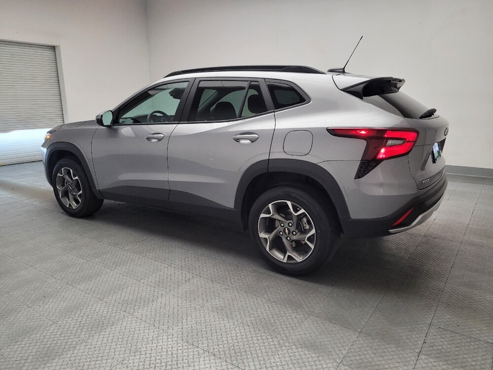 2025 Chevrolet Trax in Torrance, CA 90504 - 18118178 3