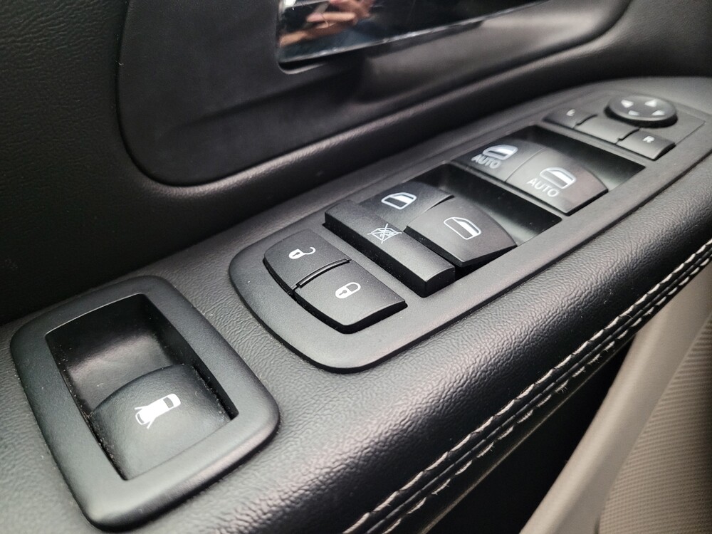 2017 Dodge Grand Caravan in Torrance, CA 90504 - 18118180 27