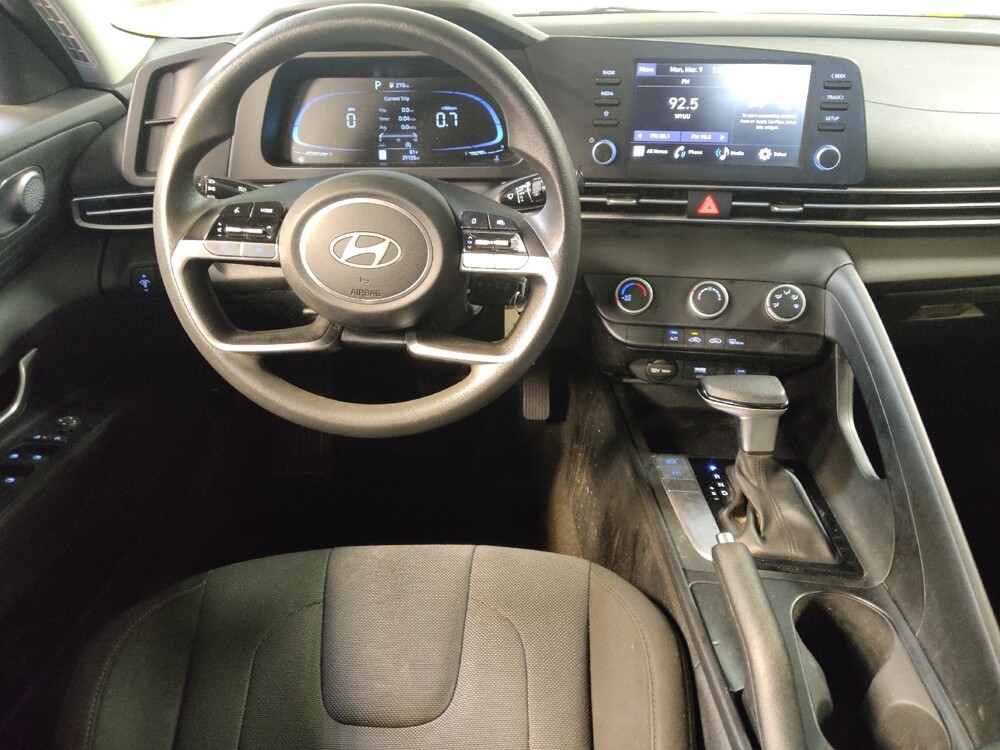 2025 Hyundai Elantra in Tampa, FL 33612 - 18118188 22