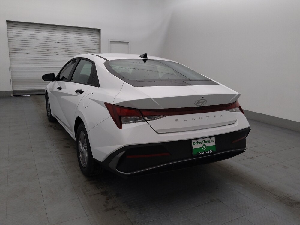 2025 Hyundai Elantra in Tampa, FL 33612 - 18118188 5