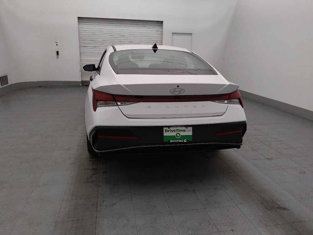 2025 Hyundai Elantra in Tampa, FL 33612 - 18118188 6