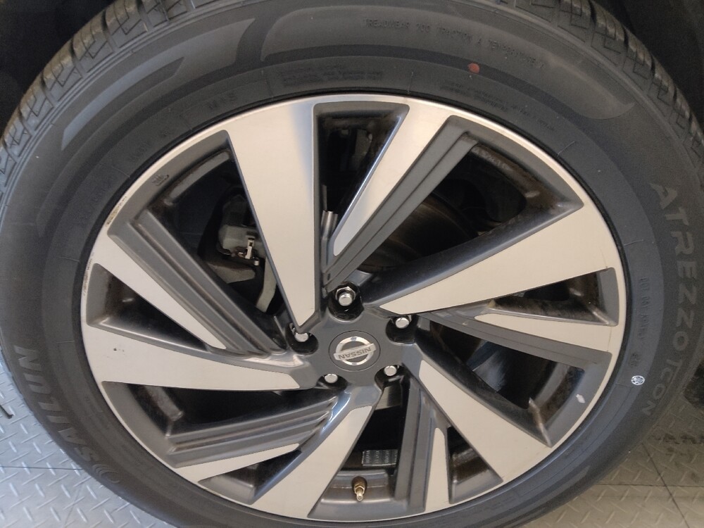 2018 Nissan Murano in Birmingham, AL 35215 - 18118192 31