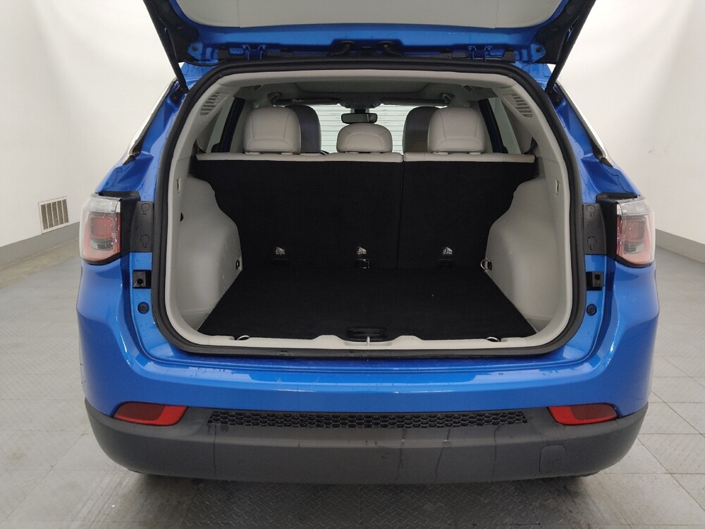 2018 Jeep Compass in Clearwater, FL 33764 - 18118209 29