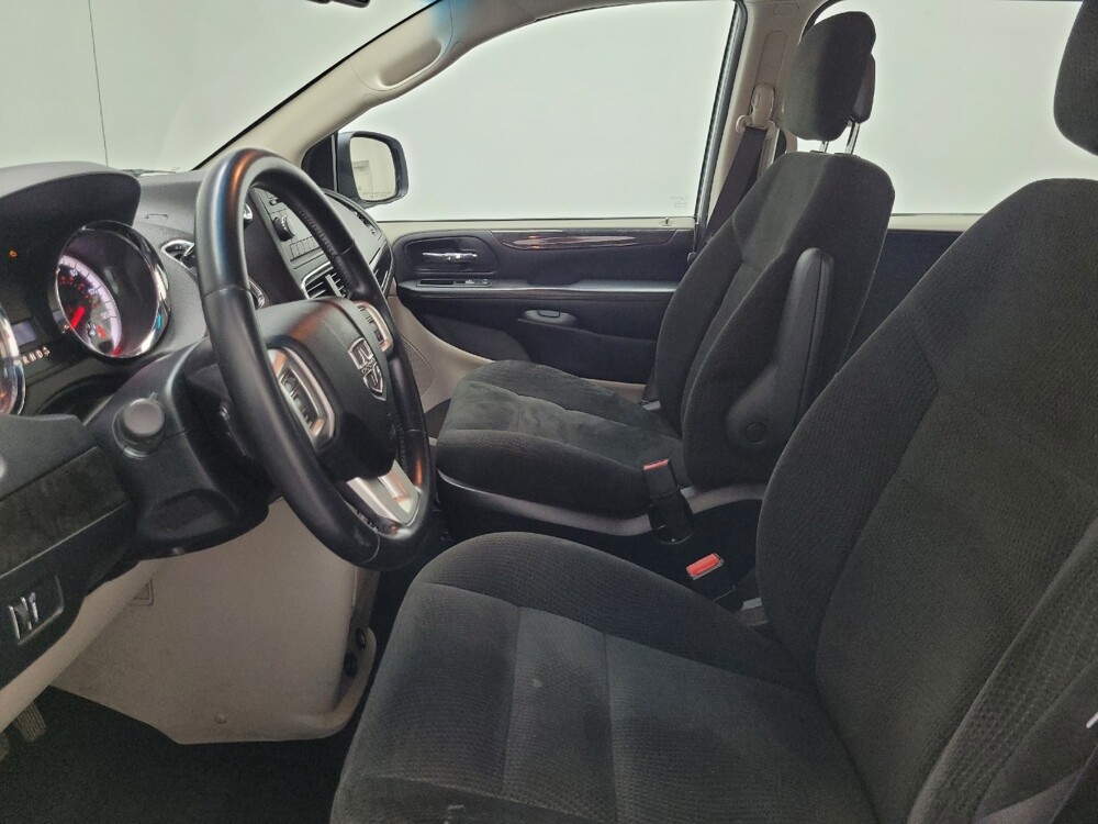 2016 Dodge Grand Caravan in Las Vegas, NV 89102 - 18118214 17