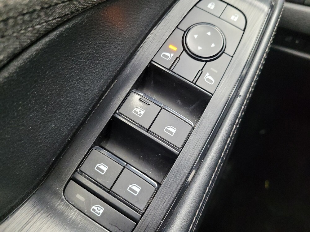 2023 Nissan Rogue in Las Vegas, NV 89104 - 18118218 27