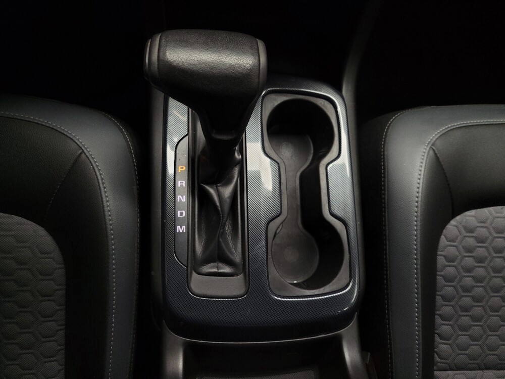 2015 Chevrolet Colorado in Las Vegas, NV 89102 - 18118219 26