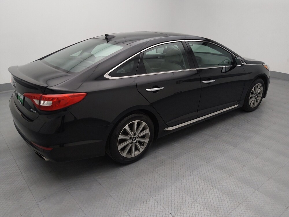 2016 Hyundai Sonata in Springfield, MO 65807 - 18118236 10
