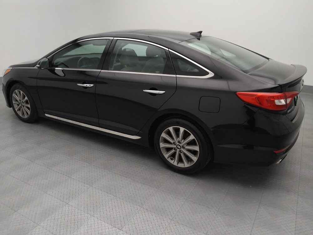 2016 Hyundai Sonata in Springfield, MO 65807 - 18118236 3