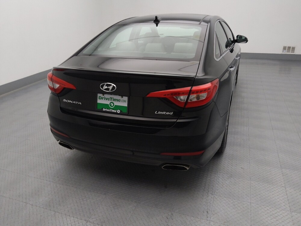 2016 Hyundai Sonata in Springfield, MO 65807 - 18118236 7