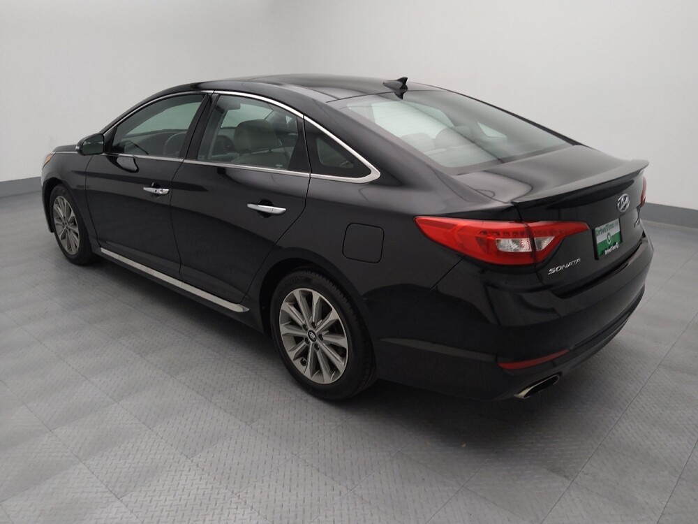 2016 Hyundai Sonata in Springfield, MO 65807 - 18118236 5