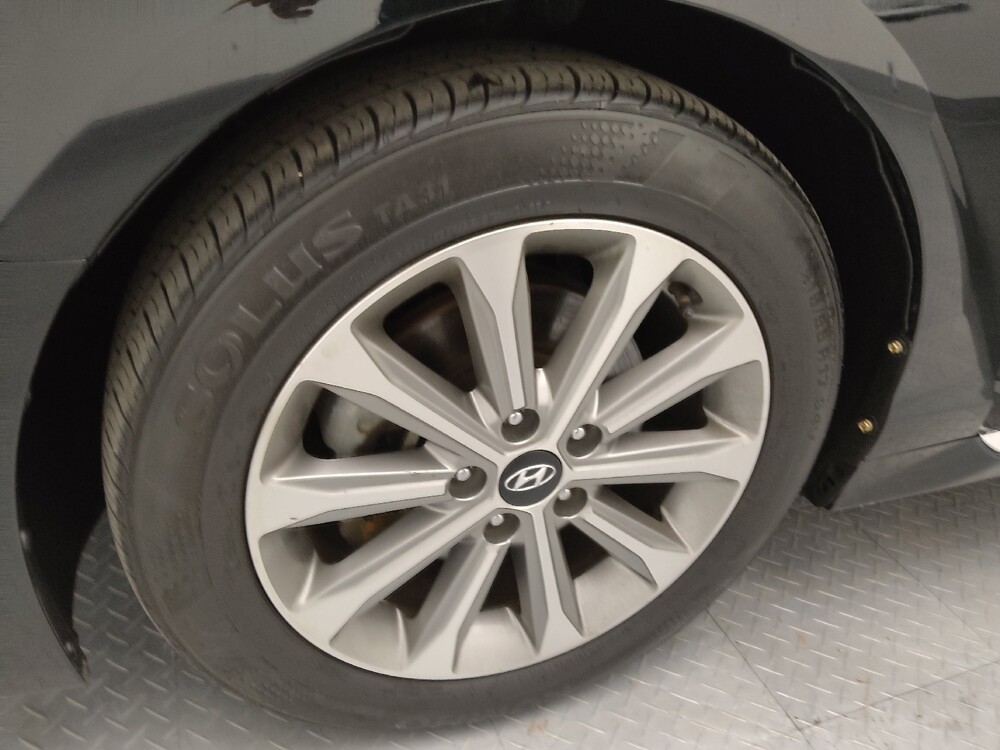 2016 Hyundai Sonata in Springfield, MO 65807 - 18118236 31