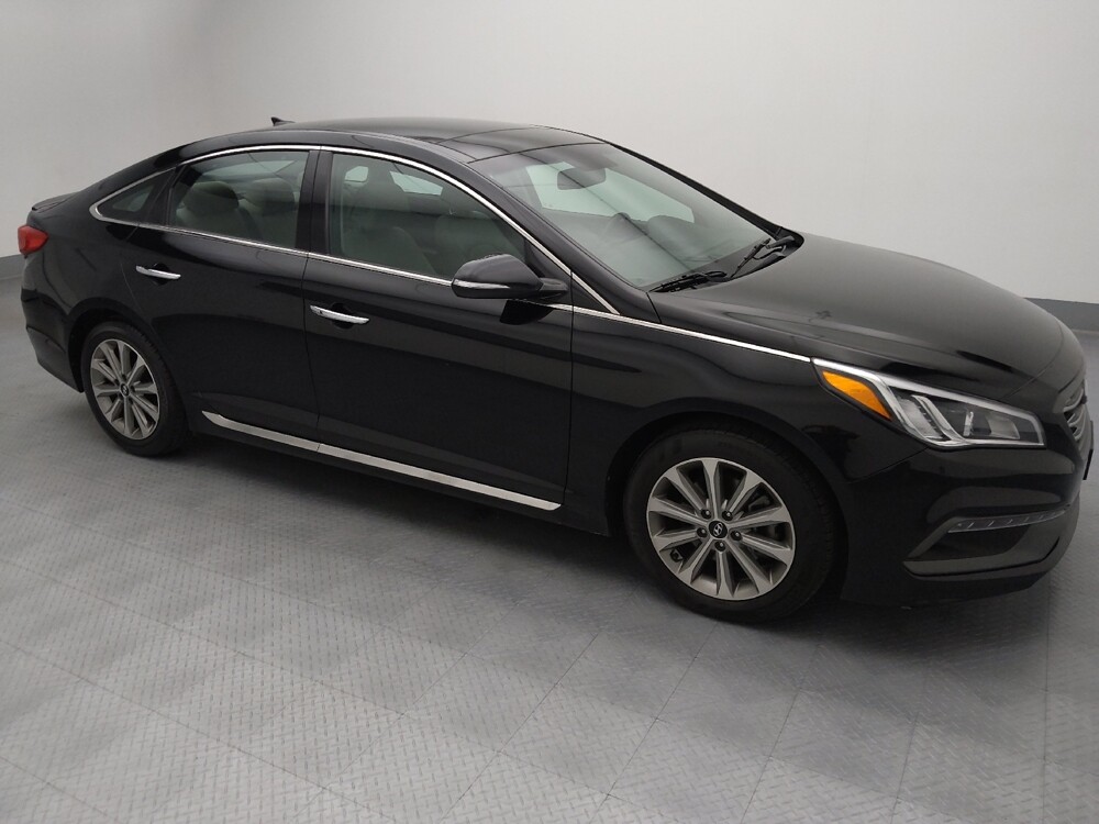 2016 Hyundai Sonata in Springfield, MO 65807 - 18118236 11