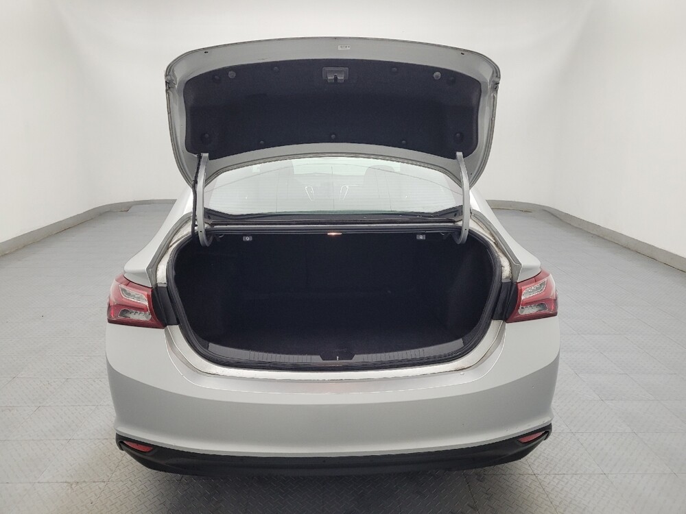 2019 Chevrolet Malibu in Greenville, NC 27834 - 18118243 29