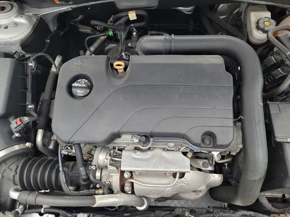 2019 Chevrolet Malibu in Greenville, NC 27834 - 18118243 30