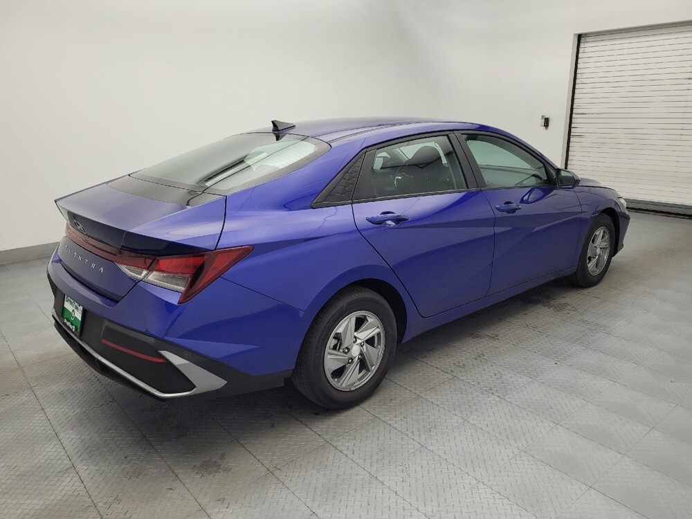 2024 Hyundai Elantra in Charlotte, NC 28213 - 18118248 10