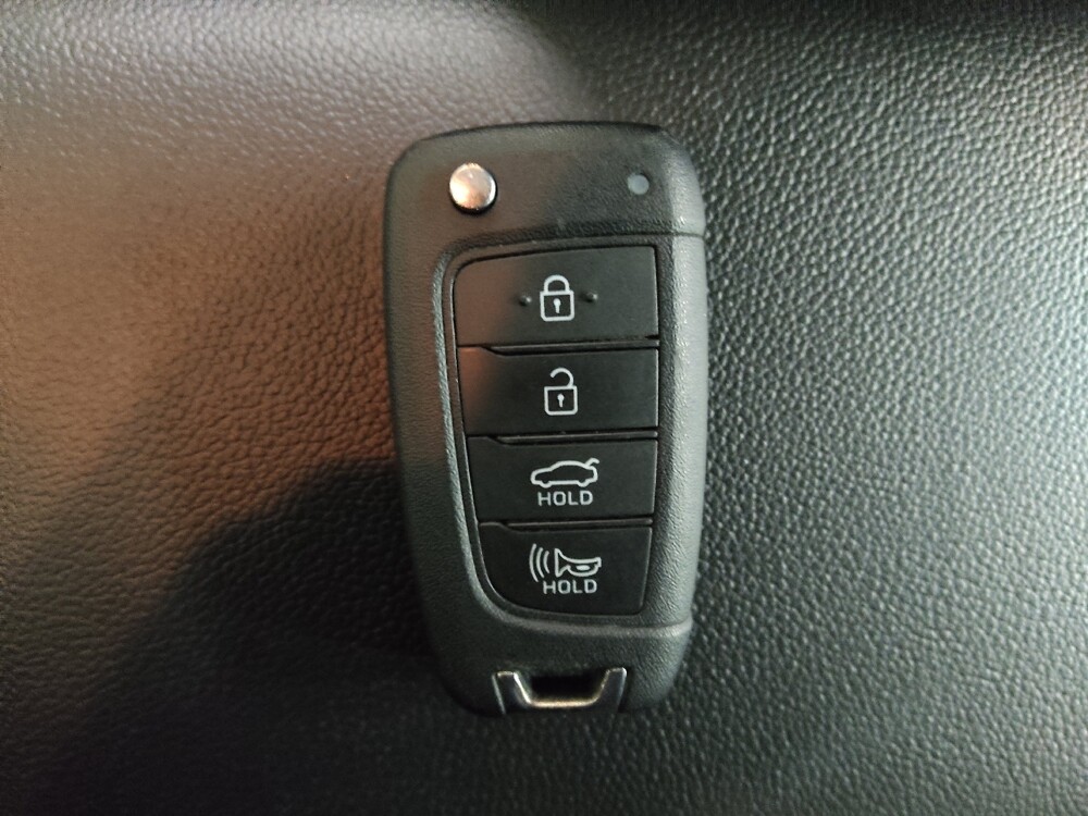 2024 Hyundai Elantra in Charlotte, NC 28213 - 18118248 32