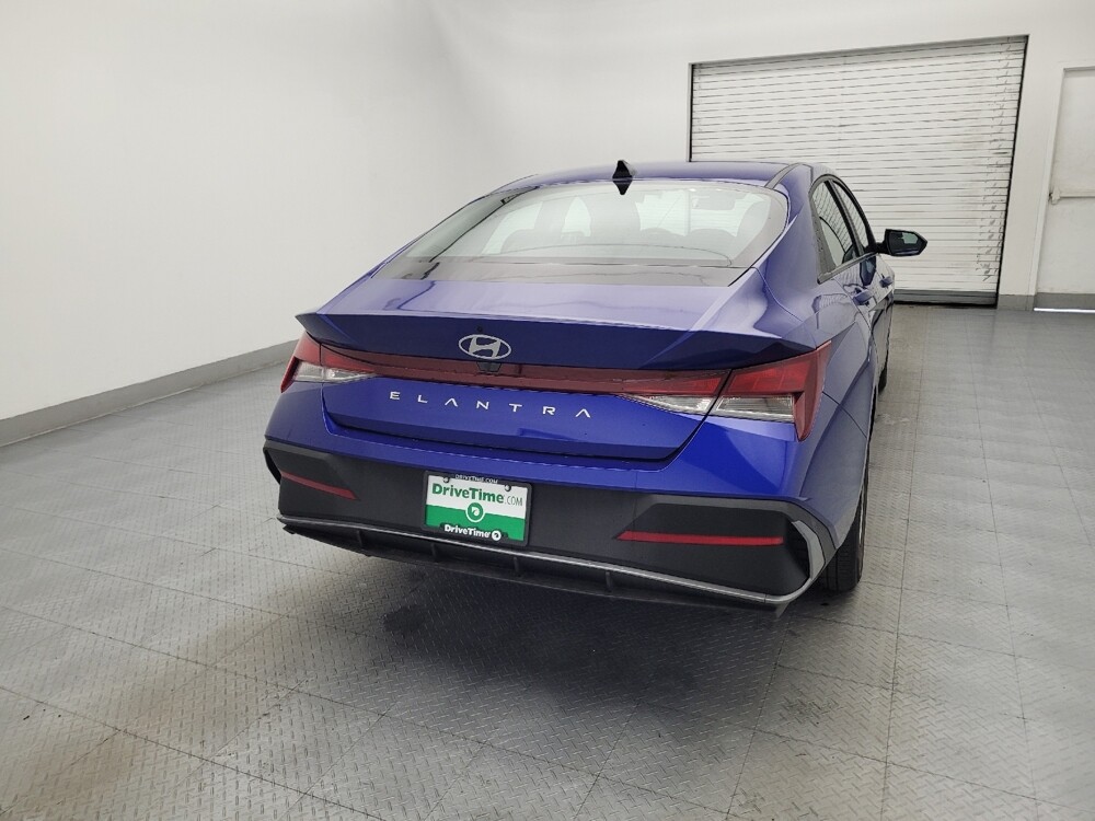 2024 Hyundai Elantra in Charlotte, NC 28213 - 18118248 7