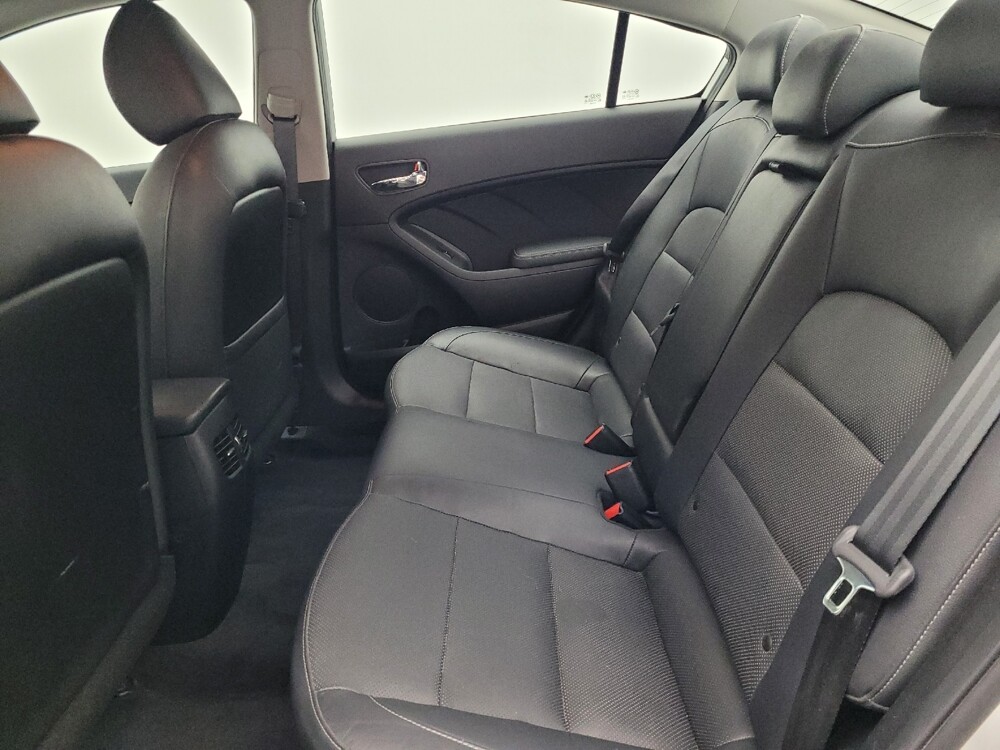 2017 Kia Forte in Orlando, FL 32808 - 18118250 18