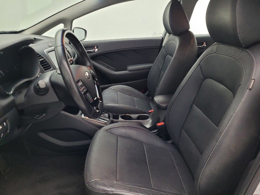 2017 Kia Forte in Orlando, FL 32808 - 18118250 17