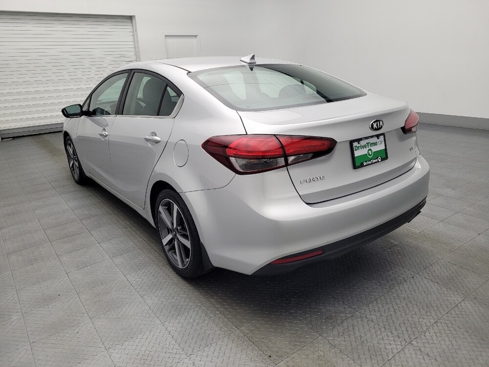 2017 Kia Forte in Orlando, FL 32808 - 18118250 5
