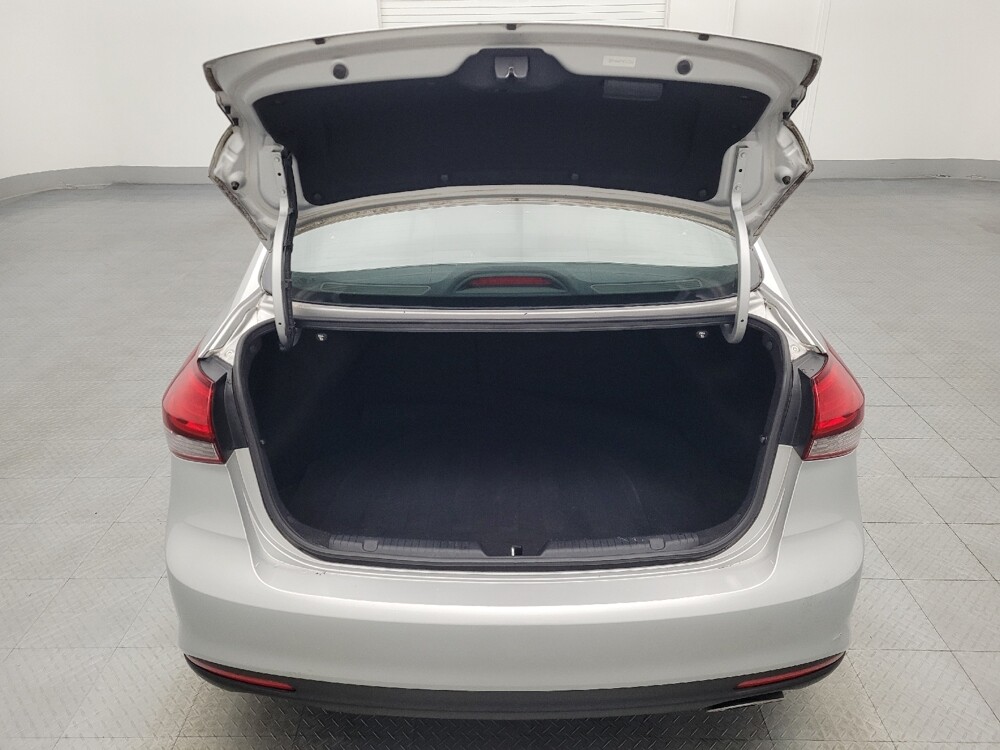 2017 Kia Forte in Orlando, FL 32808 - 18118250 29