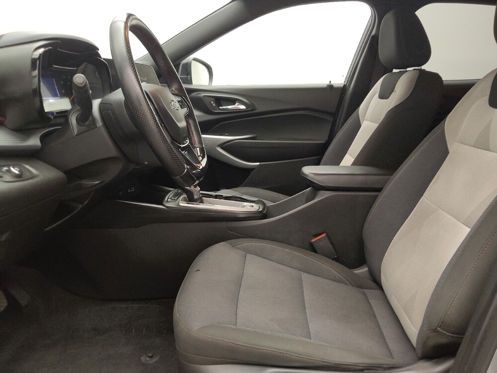 2024 Chevrolet Trax in Lakewood, CO 80215 - 18118253 17