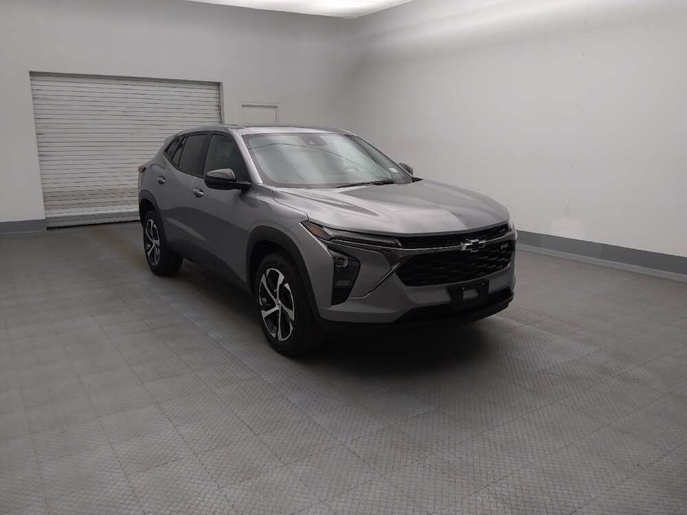 2024 Chevrolet Trax in Lakewood, CO 80215 - 18118253 13