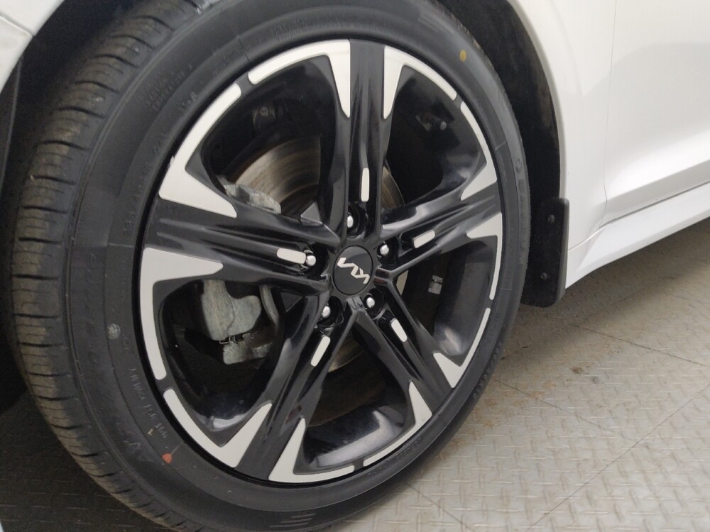 2022 Kia K5 in Lakewood, CO 80215 - 18118254 31