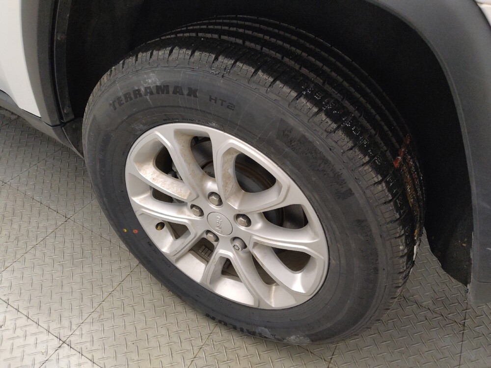 2021 Jeep Grand Cherokee in San Antonio, TX 78238 - 18118263 31