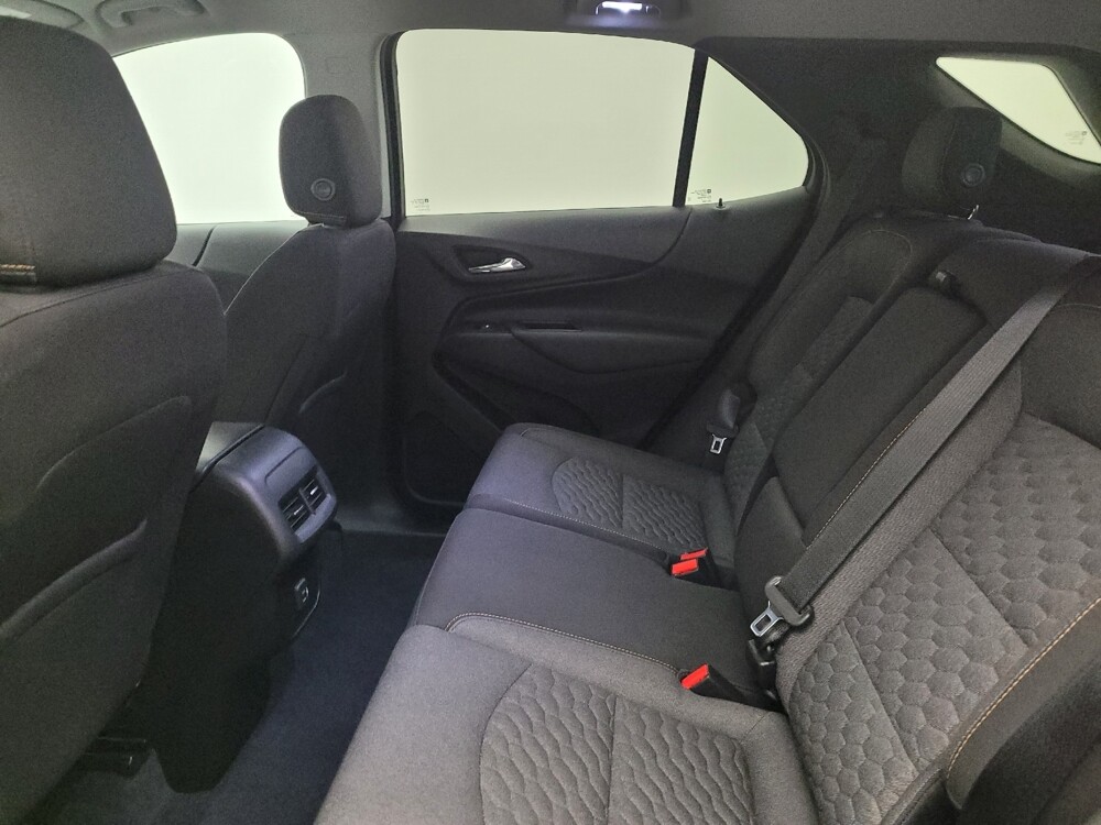 2020 Chevrolet Equinox in Louisville, KY 40258 - 18118268 18