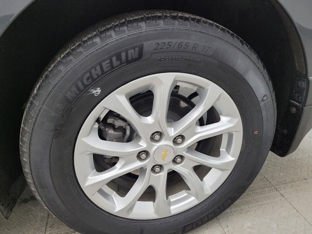 2020 Chevrolet Equinox in Louisville, KY 40258 - 18118268 31