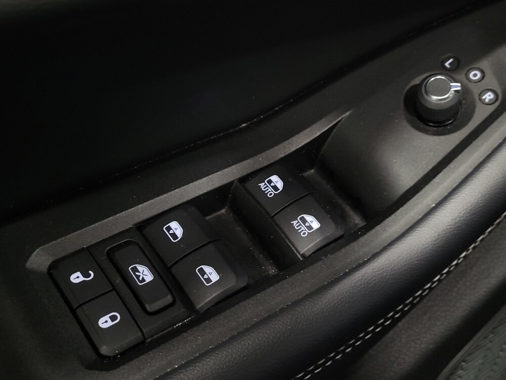 2021 Jeep Grand Cherokee L in Pittsburgh, PA 15237 - 18118271 27