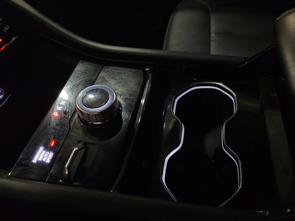 2021 Jeep Grand Cherokee L in Pittsburgh, PA 15237 - 18118271 26