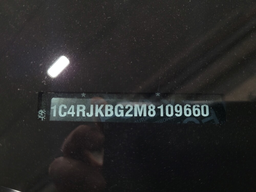 2021 Jeep Grand Cherokee L in Pittsburgh, PA 15237 - 18118271 33