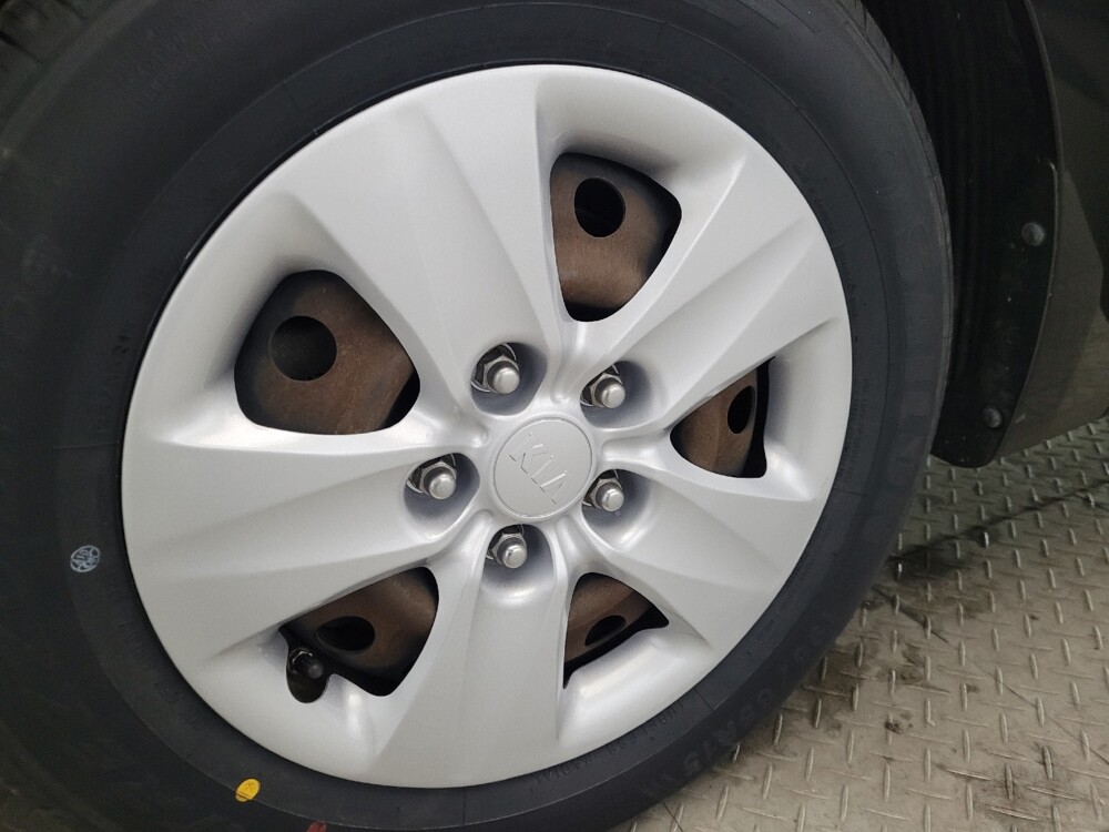 2017 Kia Forte in Williamstown, NJ 8094 - 18118275 31