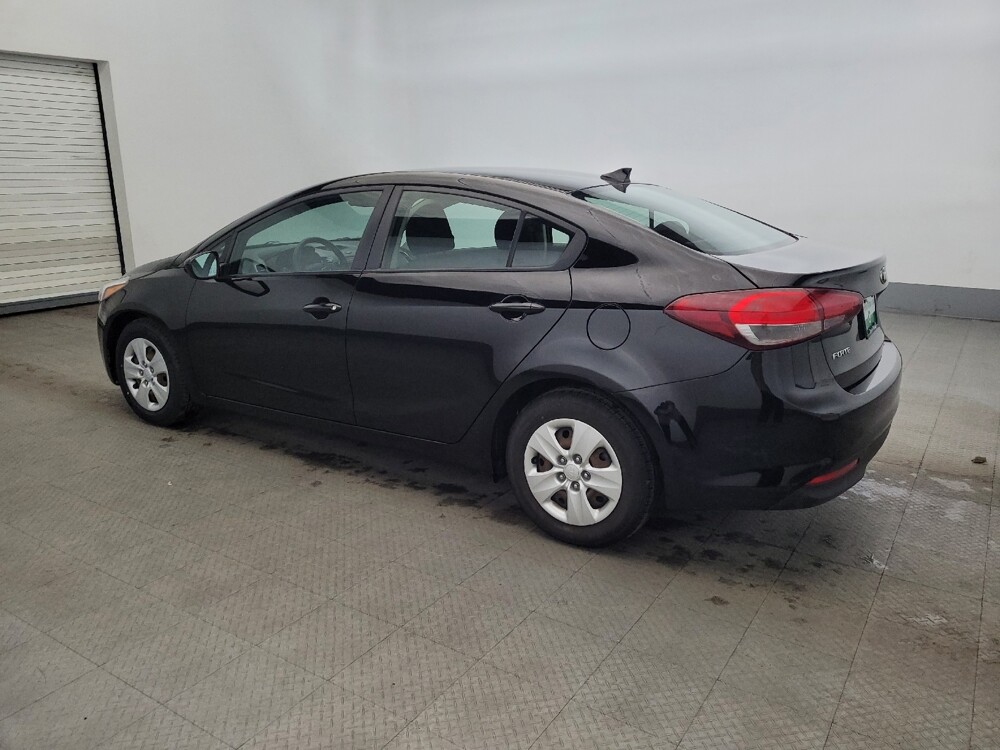 2017 Kia Forte in Williamstown, NJ 8094 - 18118275 3