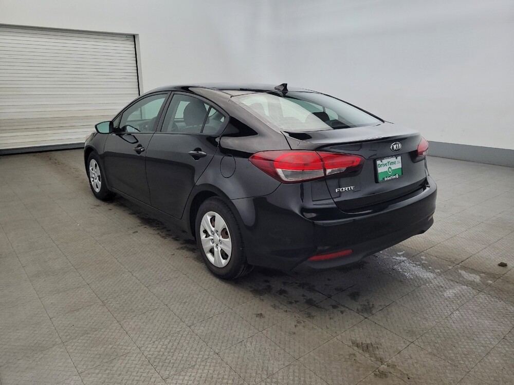 2017 Kia Forte in Williamstown, NJ 8094 - 18118275 5