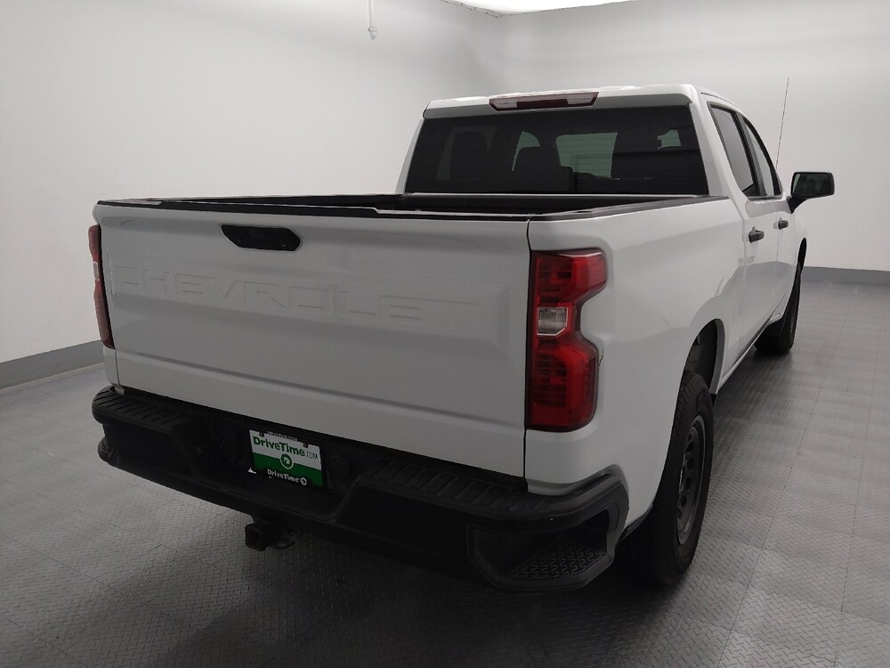 2021 Chevrolet Silverado 1500 in St. Louis, MO 63136 - 18118277 7