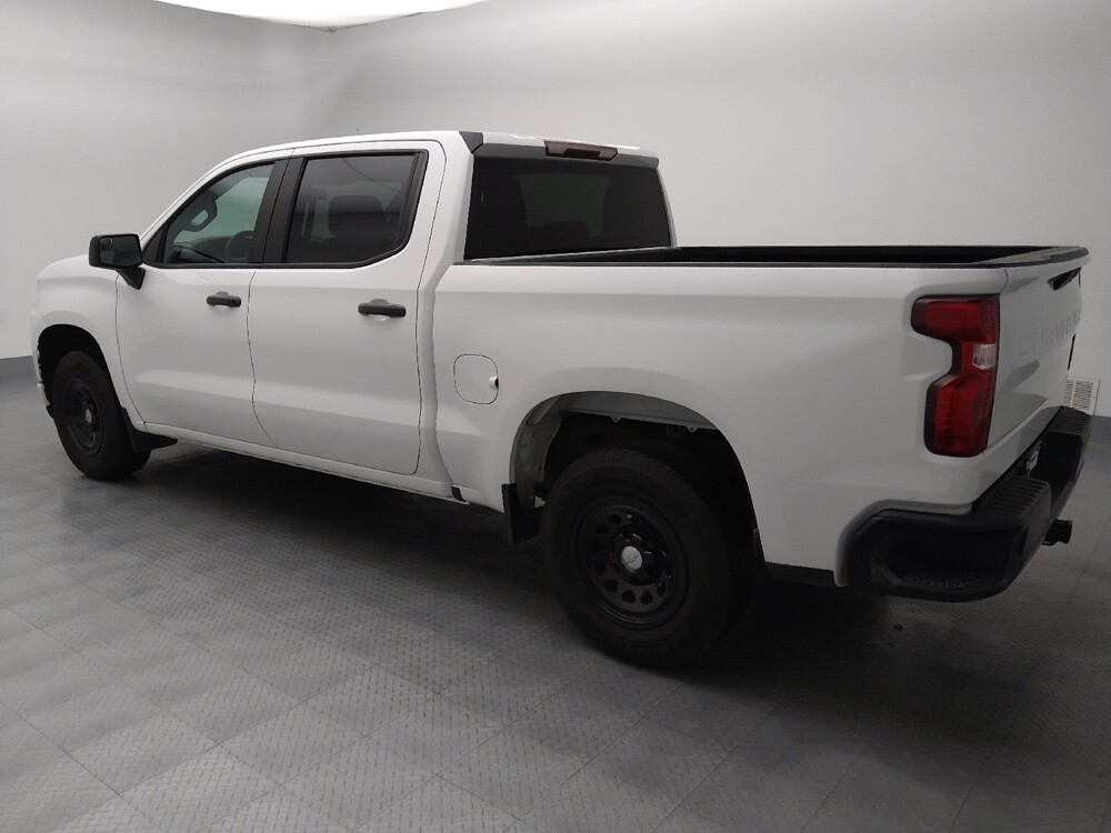2021 Chevrolet Silverado 1500 in St. Louis, MO 63136 - 18118277 3