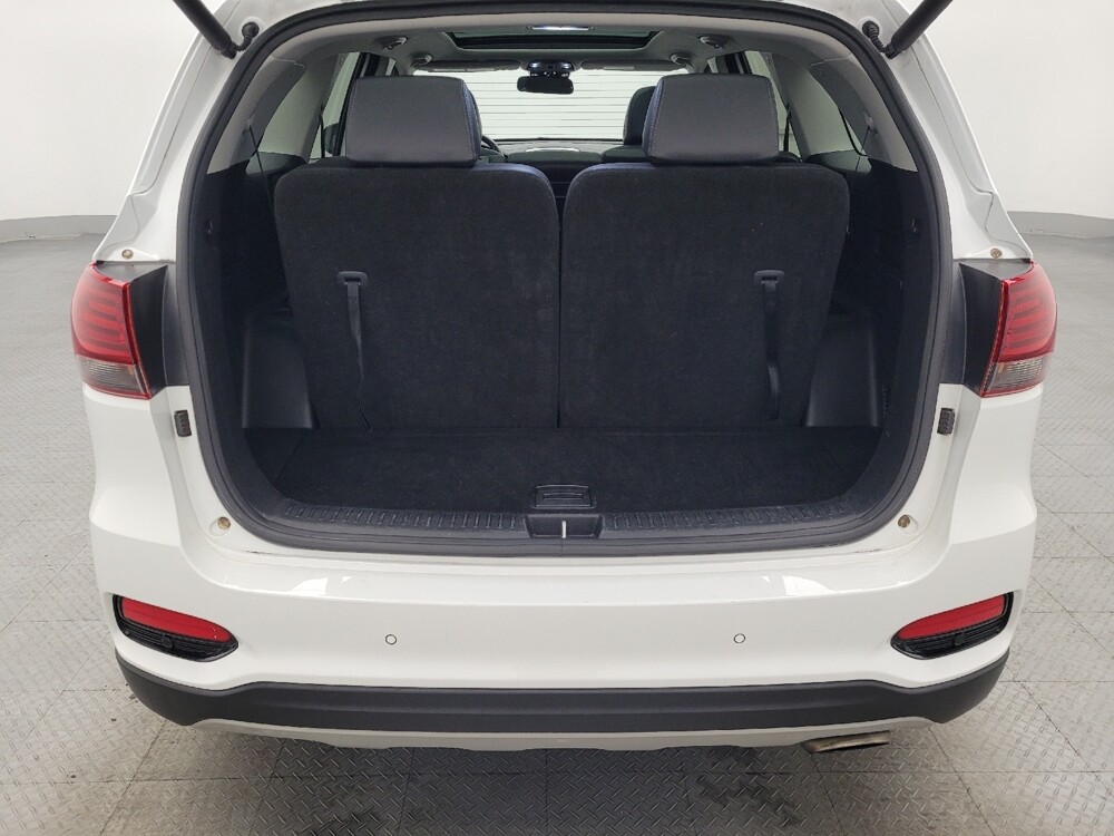 2020 Kia Sorento in Macon, GA 31210 - 18118280 29