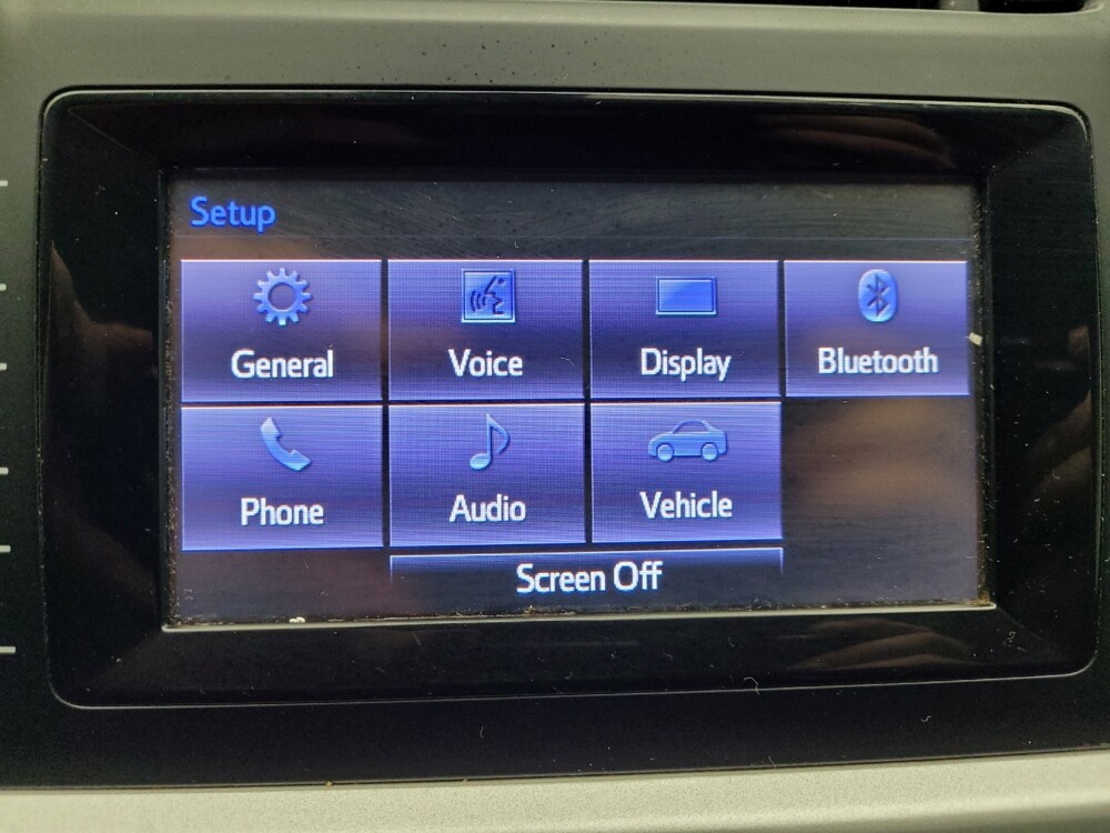 2018 Toyota Highlander in Grand Rapids, MI 49508 - 18118284 25